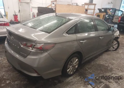 2018 Hyundai Sonata Hybrid Se from USA, damaged, VIN KMHE24L35JA087303